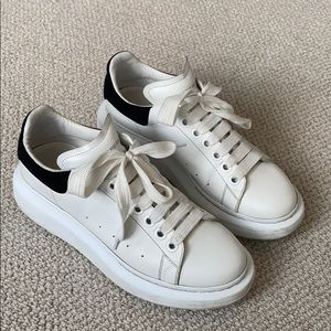 Alexander McQueen Oversized Sneaker
